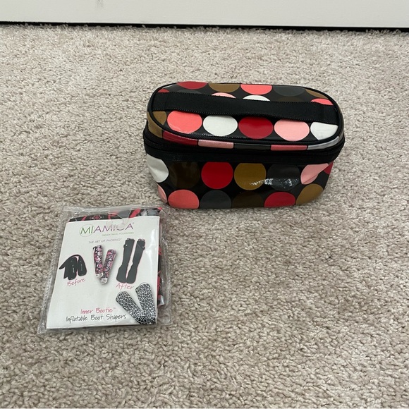 Bundle of 7 travel organization accessories - Picture 3 of 6